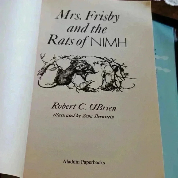 Juvenile books - Picture 9 of 15